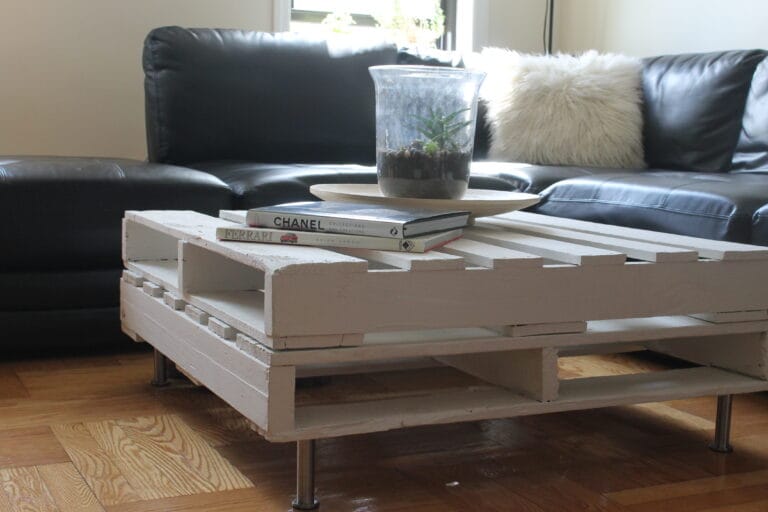 Mesa de café con patas de Ikea