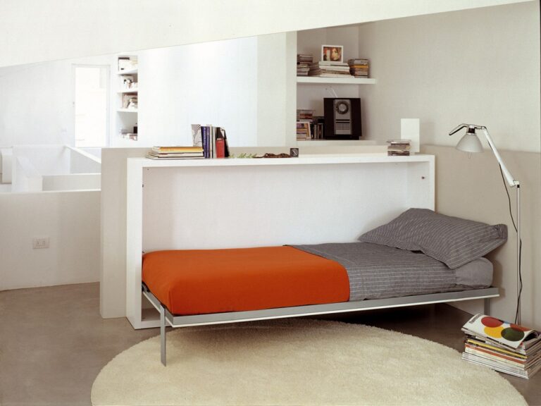 ¡Sí que es posible descansar en una cama plegable y cómoda!