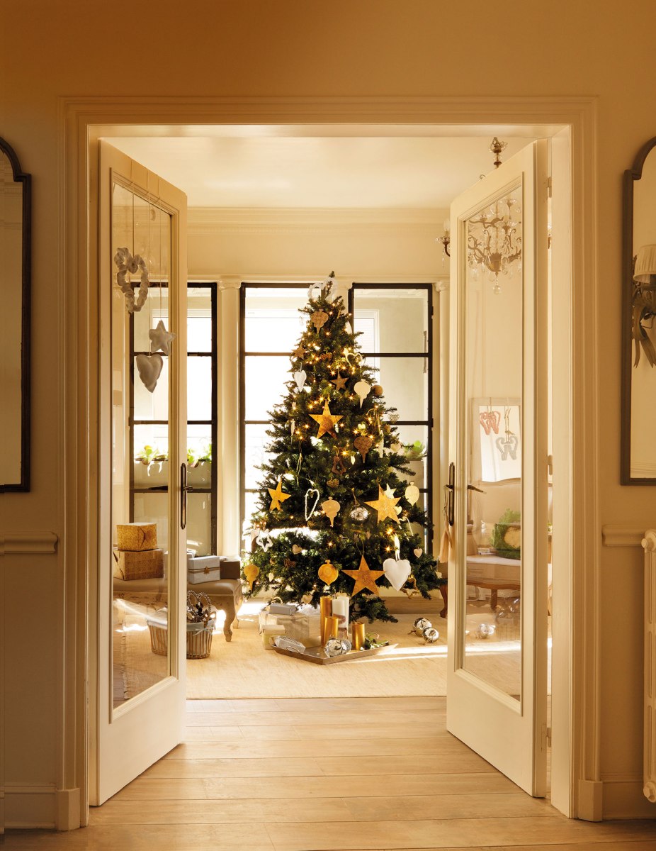 árbol de Navidad dorado